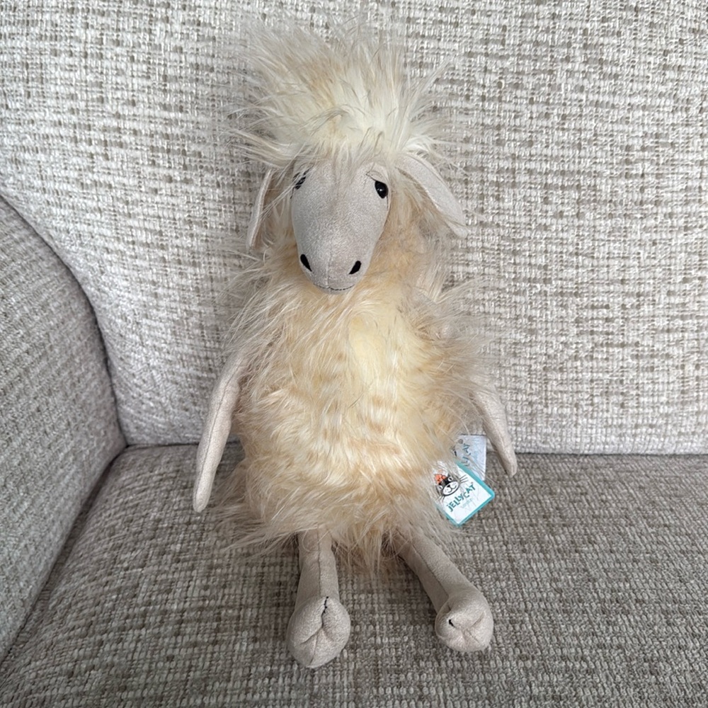 NWT Sheryl Sheep Jellycat
